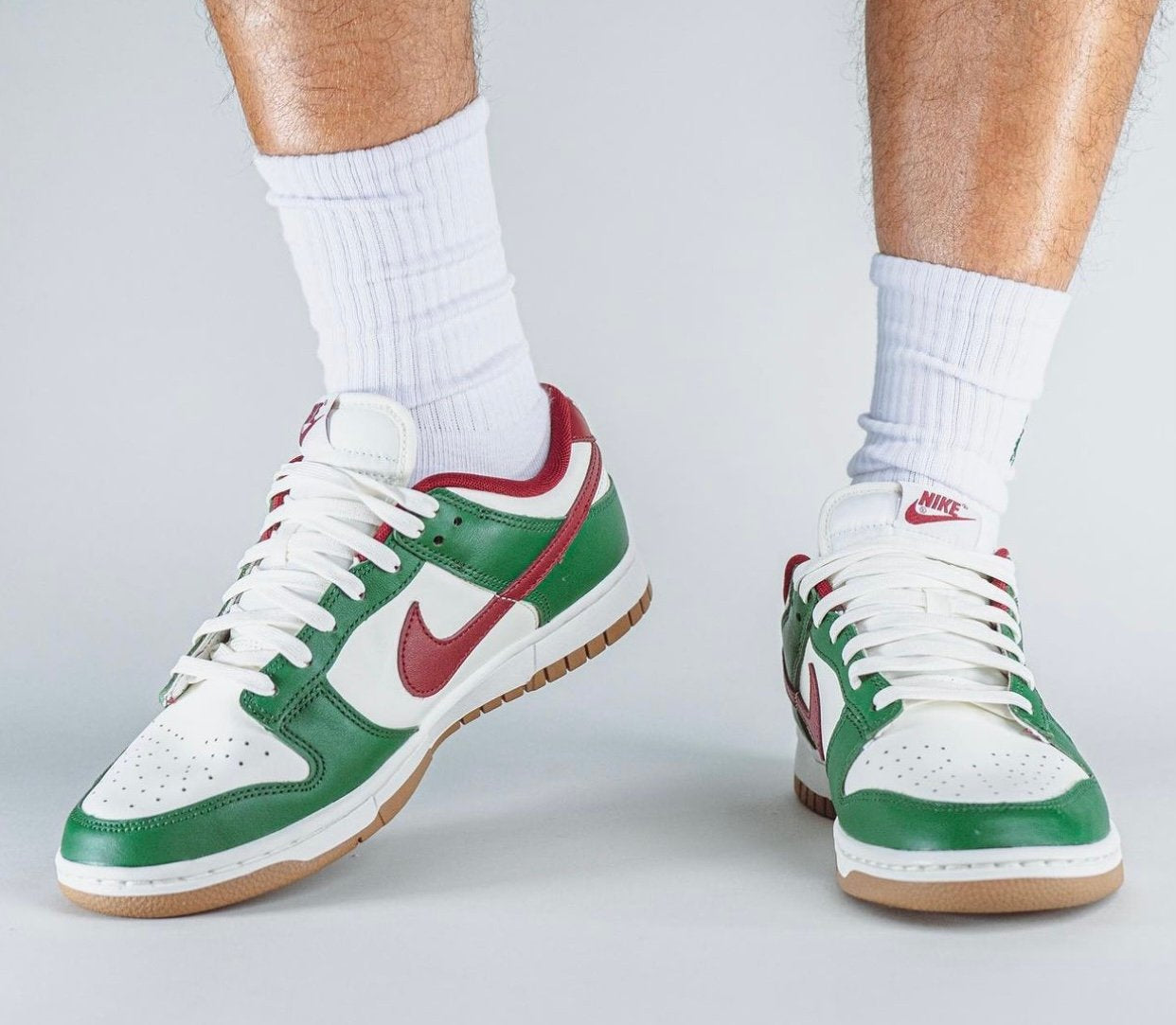 Dunk Low  Gorge Green Team Red  FB7160-161